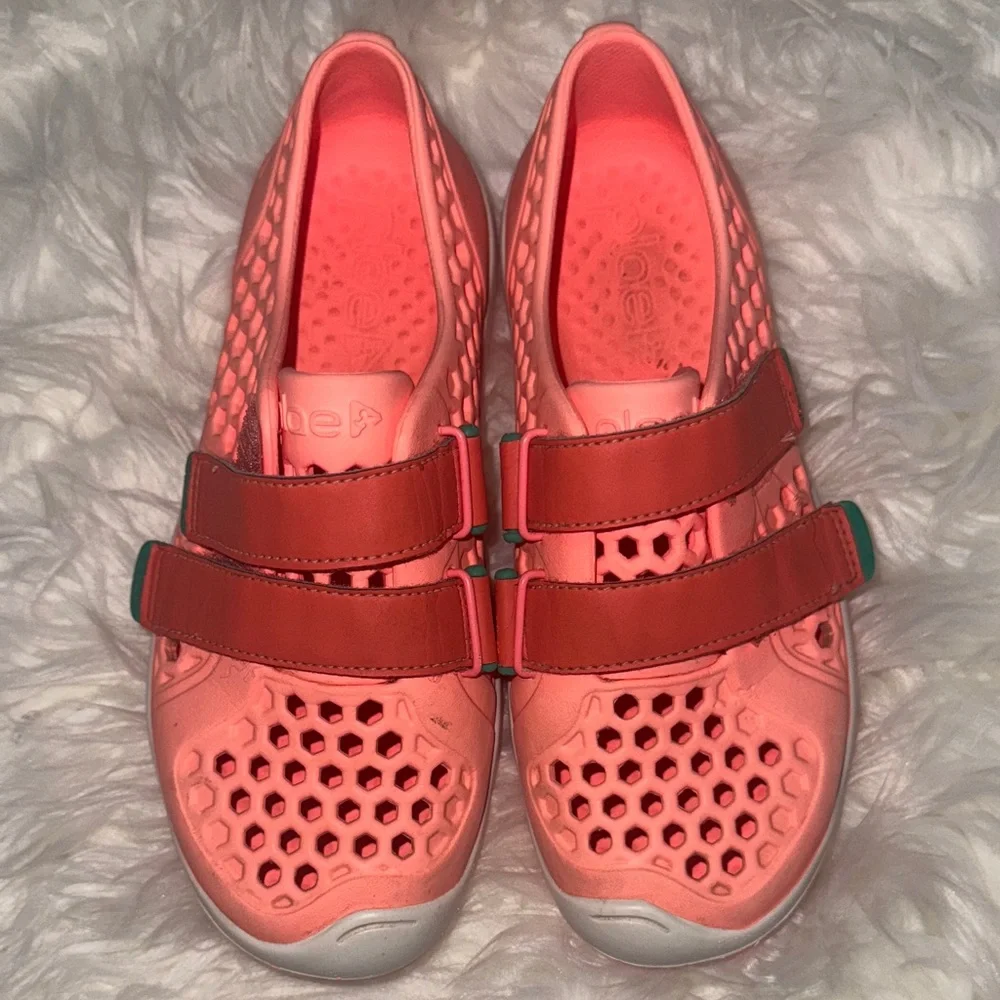 Plae Kids Coral Water Shoes with Velcro Straps